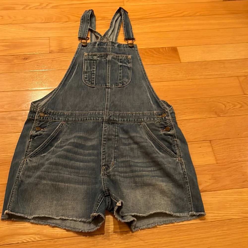 American eagle womens medium overalls